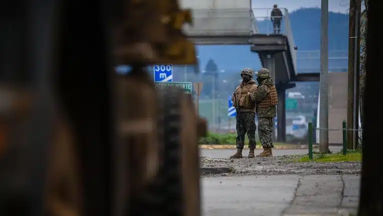 Apagón y toque de queda en chile